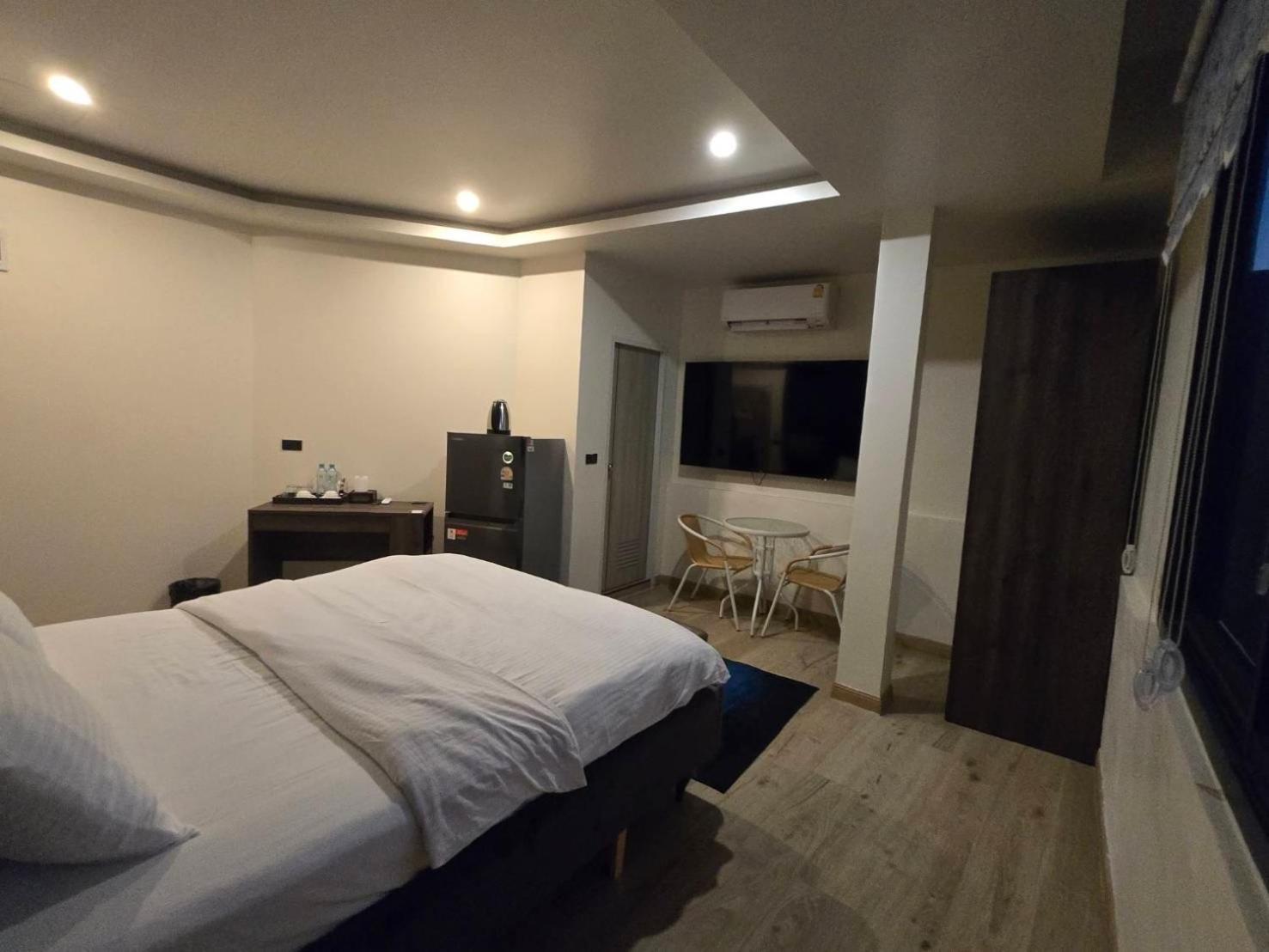 Pumpui Place باتايا المظهر الخارجي الصورة